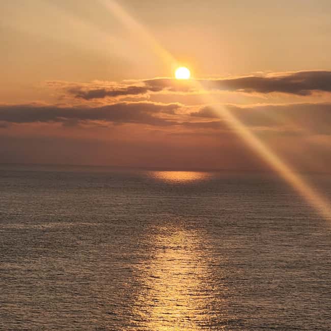 JEJU ISLAND : Higlights SUNRISE guided Tour - Your guide in English or Chinese, and what to ask for