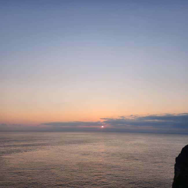JEJU ISLAND : Higlights SUNRISE guided Tour - Packing tips that make the early hours less painful