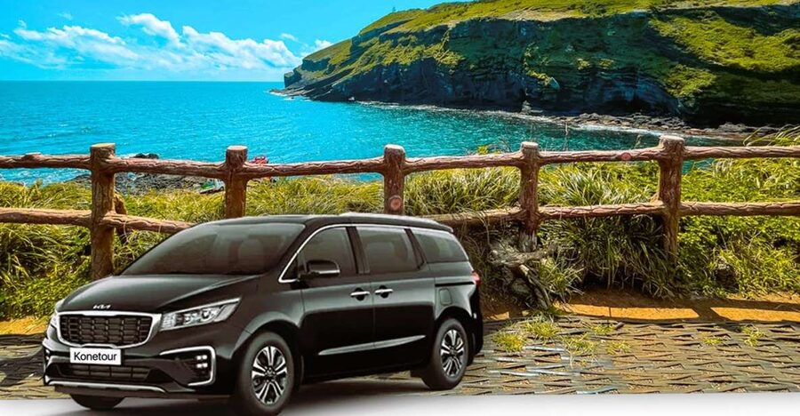 Jeju Island: Private Car Charter Tour - Western Route plan: Aewol seaside cafe breaks and Hyeopjae Beach downtime