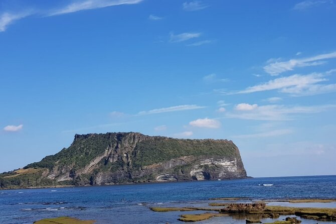 Jeju island Private Tour - UNESCO Day Tour & Haenyeo Performance - Key things that make this tour click