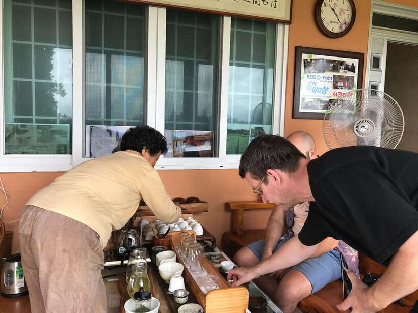 Jeju Island: Van Tour with a Guide Who Most Loves Jeju - Haenyeo Museum: learn what haenyeo mean to Jeju