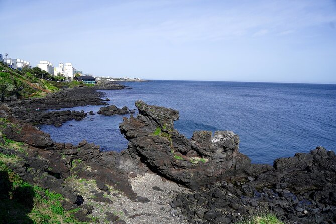 Jeju Premium Small Group UNESCO Day Tour - West Course - Why the West Course feels efficient without feeling rushed