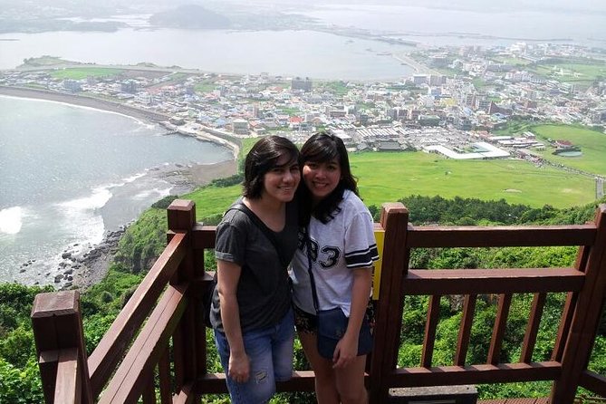 Jeju Private Full day tour of UNESCO Day Tour - Price and what you’re really paying for