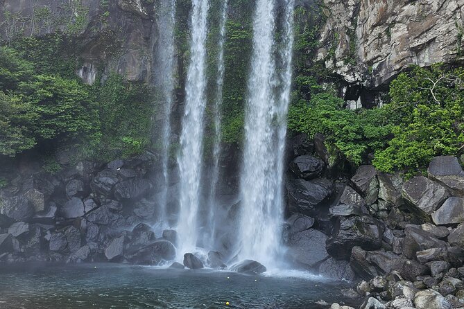 Jeju Private Tour Package-South of Jeju(Mt.Hallasan & Waterfalls) - Price and value for a private taxi day on Jeju