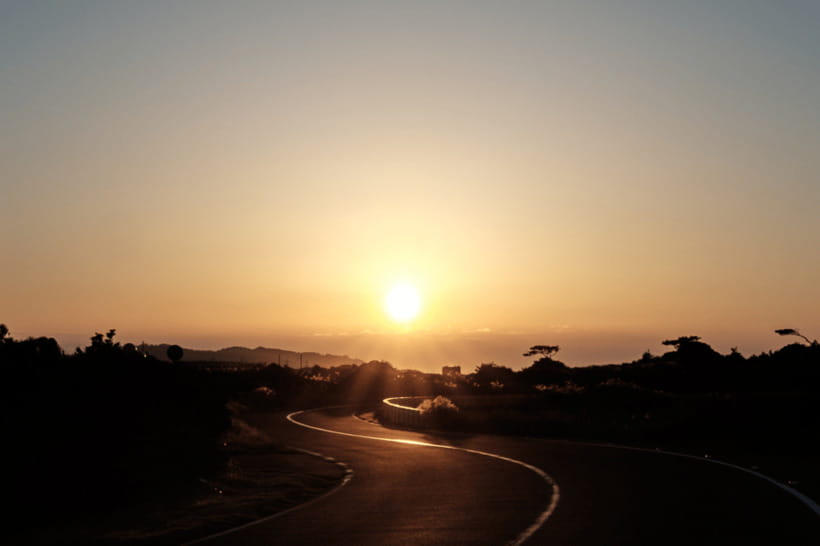 Jeju Sunset Tour : Olle Trail half day tour - Timing: how 17:00 to 20:30 makes sunset feel un-rushed
