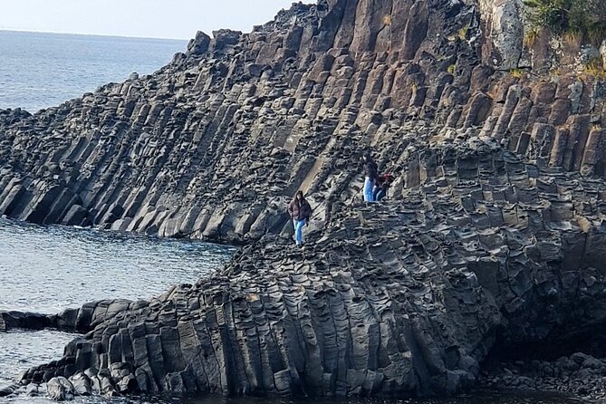 Jeju Taxi Tour KJ with Flexible scheduling - Why a private Jeju taxi plan beats bus hopping