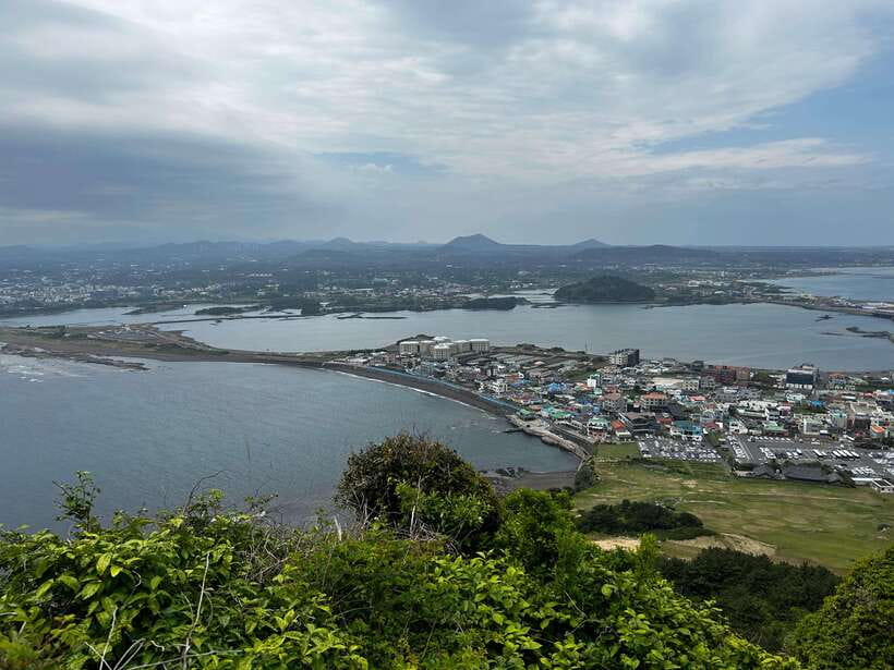 Jeju UNESCO Natural Heritage Private Tour by Certified Guide - Seongsan Ilchulbong (Sunrise Peak): the hike that ties it all together