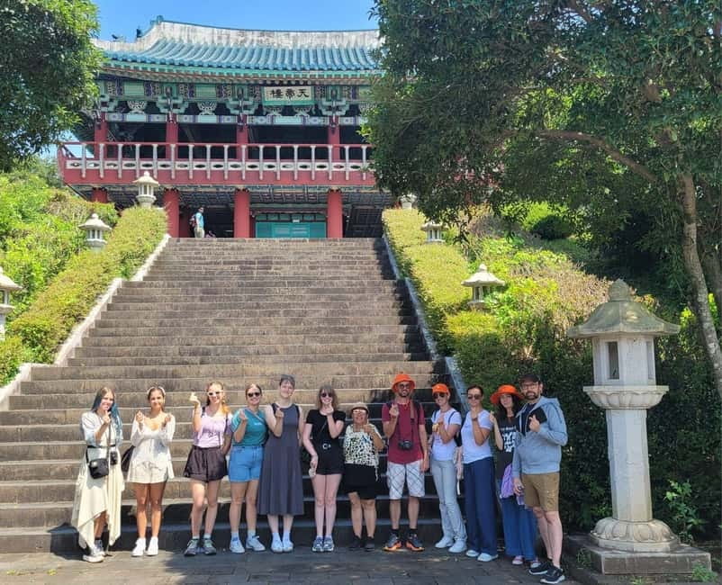 Jeju: Western and Southern Sightseeing Day Tour - Pickup and timing: a 10-hour day with a steady pace