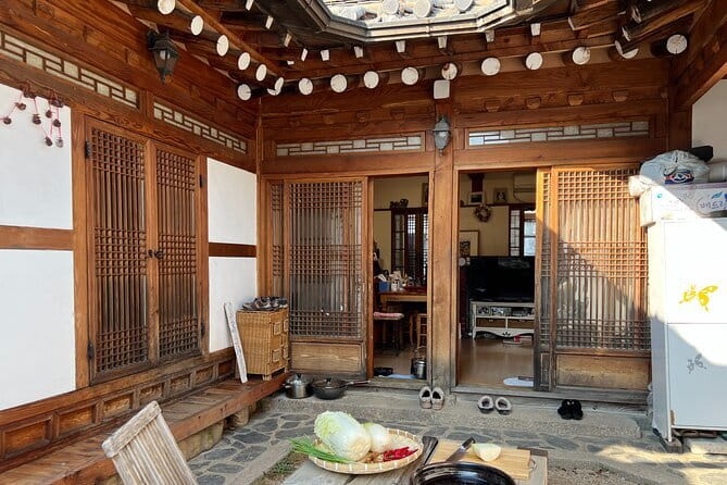 Kimchi Making Class (+ Korean BBQ) in Traditional Hanok Courtyard - Kimchi class in Bukchon: why the hanok courtyard matters