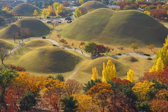 Korail Day Trip to Gyeongju's Unesco World Heritage Sites from Seoul - Gyeongju National Museum: A Clean, Comfortable Reset