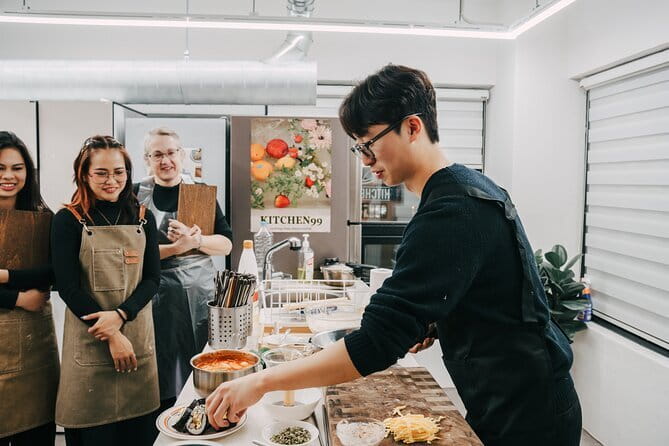 Korea Cooking Class with 3 stars Michelin Chef & Content creators - Stop 1: Lotte World Tower and Mall, Why It’s Here