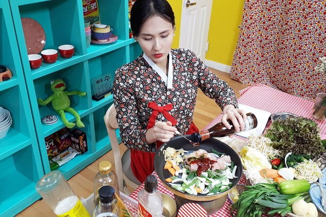 Korean Cooking Class with Grocery Shopping at Seoul Local Market - Your cooking lineup: Bulgogi, Gyeran-jjim, and Kimbap