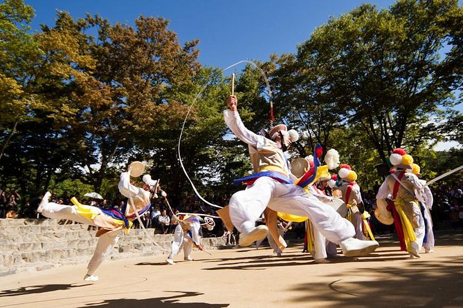 Korean Folk Village and Suwon Hwaseong Fortress Day Tour(EG Tour) - Should you book this Korean Folk Village and Hwaseong Fortress day trip?