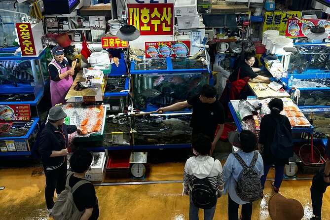 Korean Market Adventure with Chef Yie - Noryangjin Fish market - Noryangjin Fish Market, a 1927 wholesale maze that feeds Seoul