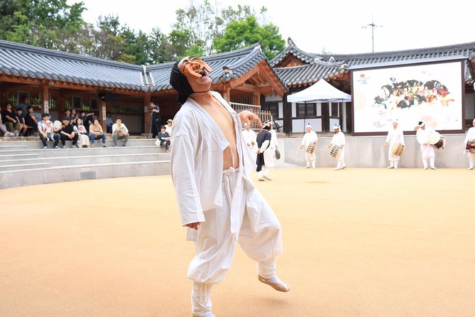 Korean UNESCO World Heritage Tour including Gyeongju, Andong and Daegu(2N3D) - Day 1 in Gyeongju: Seokguram views, Bulguksa relics, and Shilla treasures