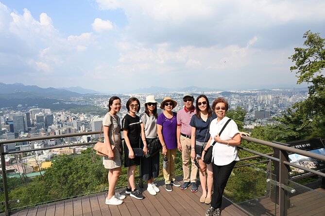 Layover Tour from Incheon Airport to Seoul with a Tour Specialist - Getting From Incheon to Seoul Without Losing Your Brain Cells