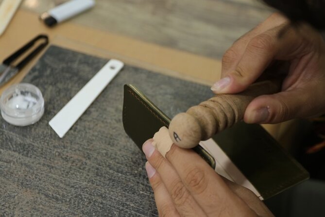 Leather Products Workshop in Seoul - Saddle Stitch 101: Why This Technique Works on Leather