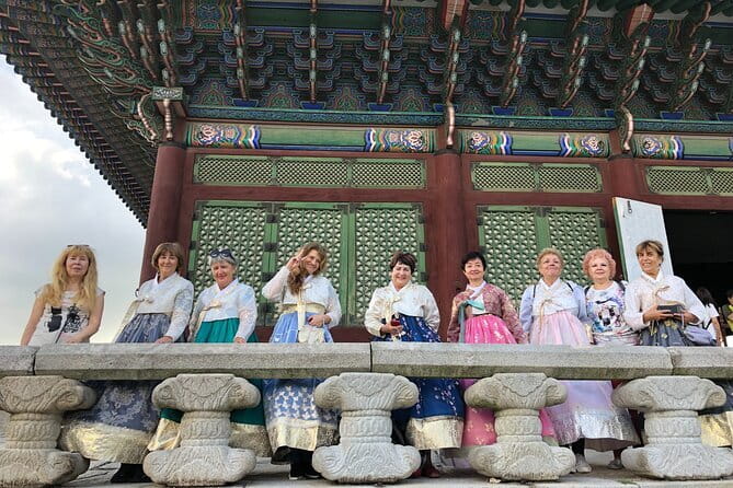 Lee’s Private 4-hour Customized Seoul Tour - Palaces and Ceremonies: Gyeongbokgung, Changdeokgung, and Nearby Choices