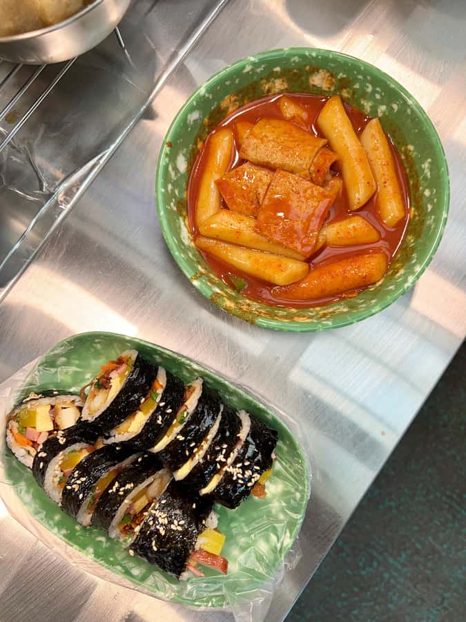 Mangwon Market Food tour By Locals;Cheap Eats to Fancy Feast - Mangwon Market Starts Right at the Metro: Get Oriented Fast