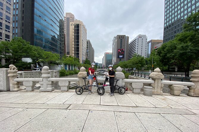 Market Food Tour & Evening E-bike Ride in Seoul - Sewoon Arcade (Makercity Sewoon): old Seoul’s modern twist