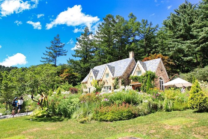 One Day Private Tour-Nami, Petite and Garden of Morning Calm - Petite France: A Short French-Themed Reset With Performances