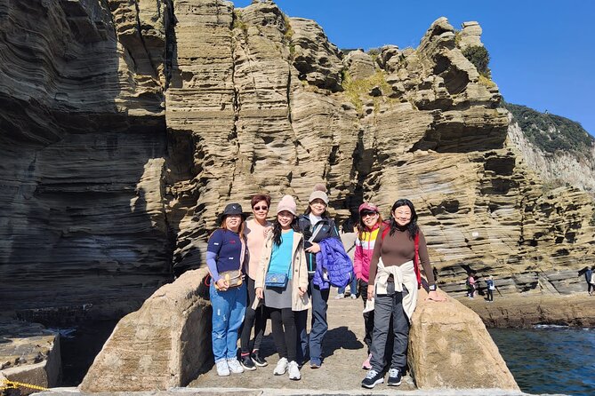 Package tour of All areas of Jeju Island-(East &South &West) - Osulloc Tea Museum: A Calm Finish After the Coast