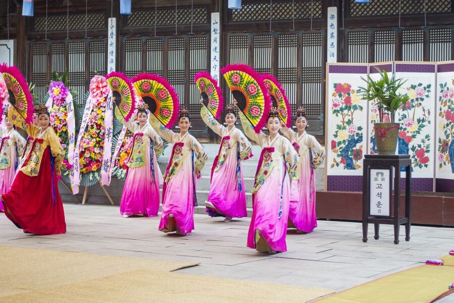 Private Customized Seoul Tour with Your Korean Buddy - Should You Book This Seoul Private Customized Walking Tour?
