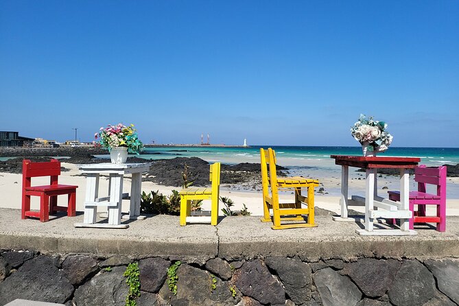 Private Day Tour With Best Jumbo Taxi Driver Tour in jeju island - Seongsan Ilchulbong: UNESCO scenery and the Haenyeo show at 2pm