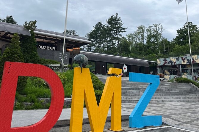 Private DMZ Tour with North Korean Defector + N Korean Lunch - What makes this DMZ tour feel real with a defector guiding you