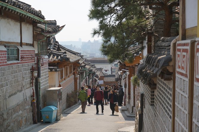 Private English Speaking Driver in Seoul: Airport Service Available - Price and what you’re really paying for at $178 per person