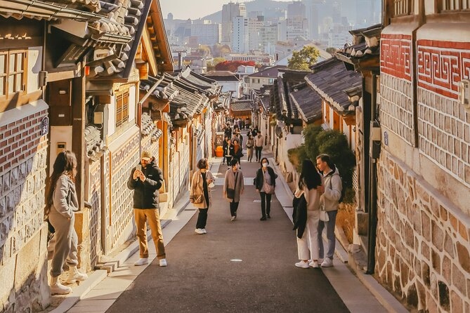 Private Full Day Seoul City Tour and N Tower Cable Car - Tuesday swap: Gyeongbokgung becomes Duksugung
