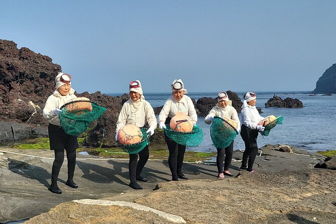 Private Full Day Tour World Natural Heritage & UNESCO in jeju - Haenyeo Museum and the sea women behind the show
