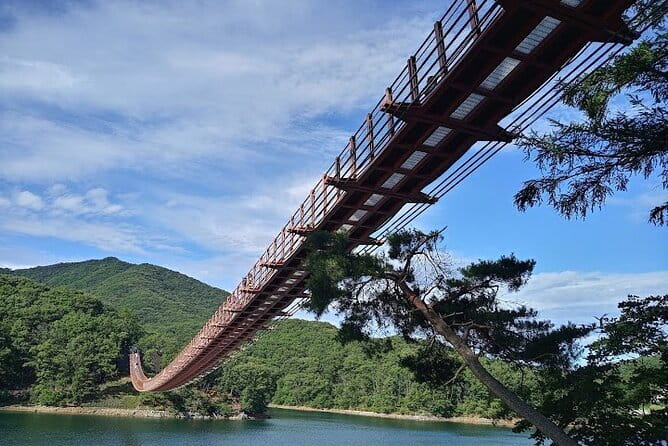 Private Guided Tour in DMZ with Lake (Optional Incheon Layover) - Why this DMZ day feels different from normal sightseeing