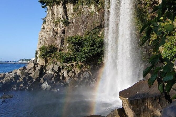 Private Half Day South and West Tour in Jeju Island - Stop 1: Jeongbang Waterfall, where the sea does the loud part