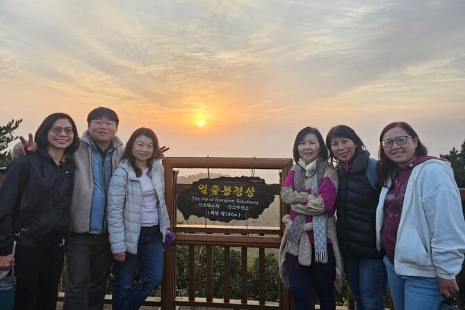 Private Jeju Customized Tour with Local Guide Mr.LEE Hong-min - East Jeju Day: Seongsan Ilchulbong, Manjanggul Cave (Maybe), Hamdeok, Haenyeo, Market