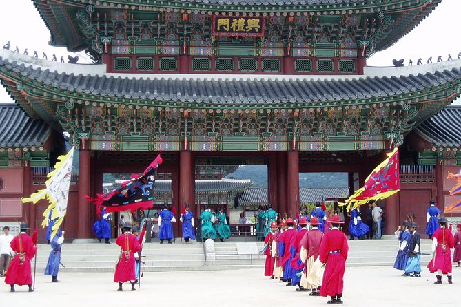 Private Layover Tour from Incheon Airport to Seoul - Getting out of Incheon without the stress