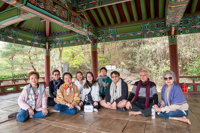Private Tour around Suwon UNESCO Fortress and Korea Folks Village - Stop 2: Hwaseong Haenggung Palace and the 11:00 Martial Arts Show