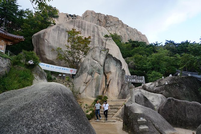 Seoraksan National Park Ulsanbawi Hiking from Seoul - Price and Value at $238 Per Person: What You’re Really Paying For