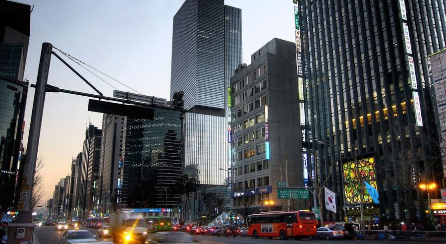 Seoul: 4-Hour Gangnam Walking Tour With Customized Itinerary - COEX Mall Shopping and Trendy Coffee Stops Without the Guesswork