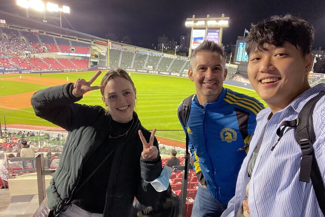 Seoul: Baseball Game Ticket with Dinner/Beer with the host - Inside the stadium: chanting, towels, and what the host teaches