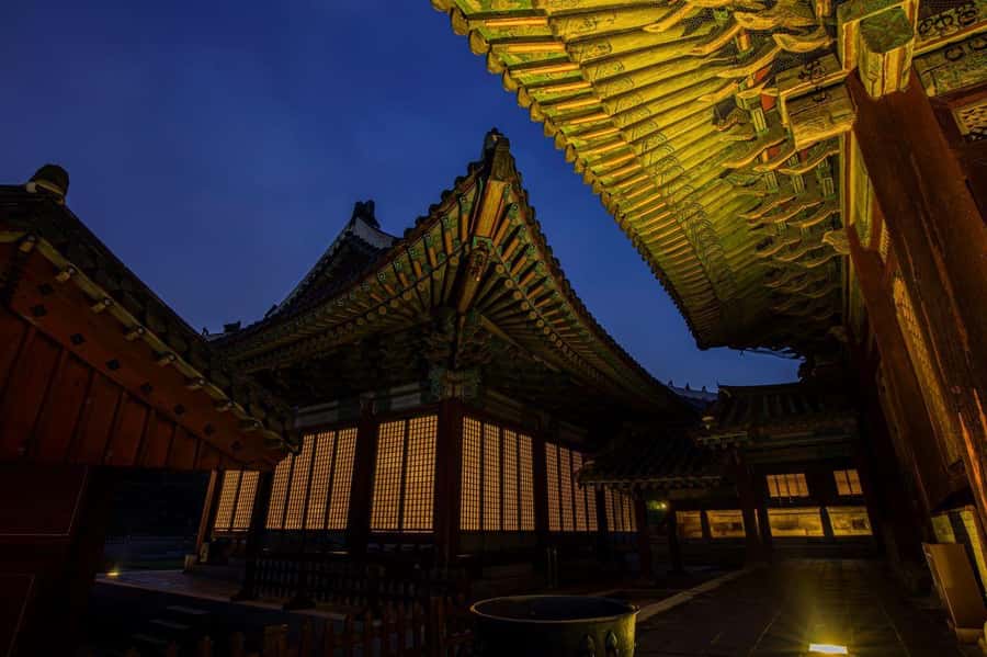 Seoul: Bongeunsa Temple and Gourmet Night Tour in Gangnam - Who this tour suits best, and who should think twice