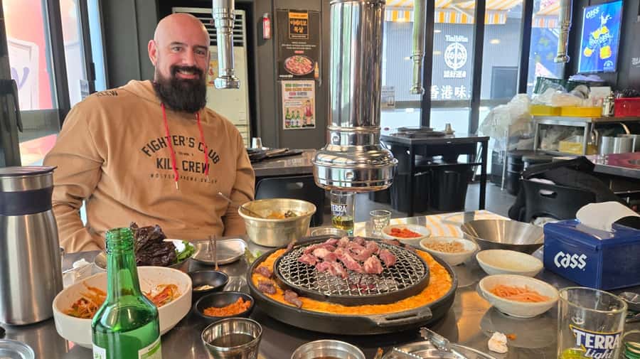 Seoul: Bongeunsa Temple and Gourmet Night Tour in Gangnam - Bongeunsa temple guided at night: what you should pay attention to
