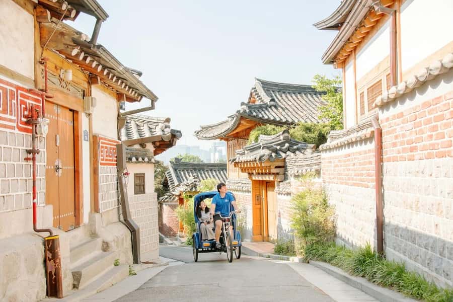 Seoul: Bukchon Hanok Village Pedicab Tour - Where you start matters, especially in a big city