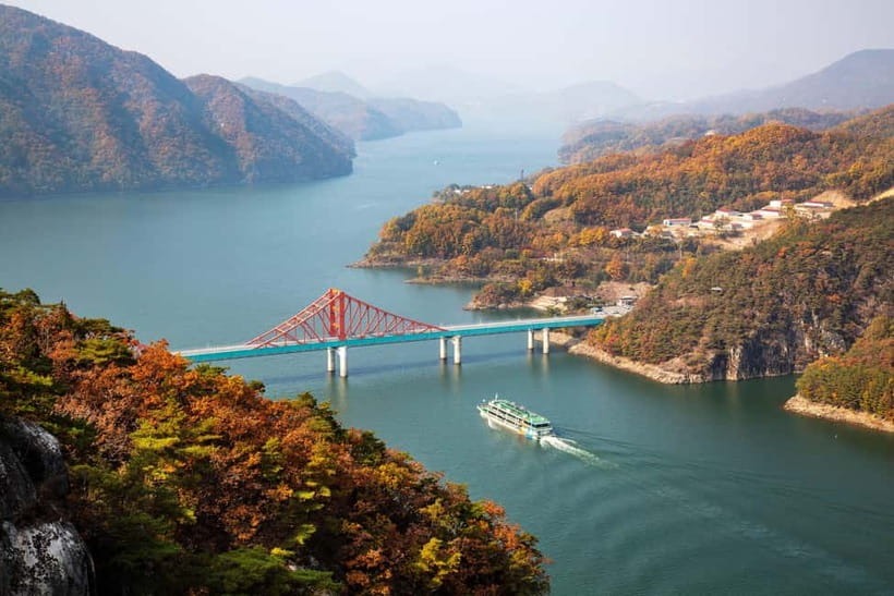 Seoul: Chungju Cruise, Cable Car & Cave Kayak Adventure Tour - Cheongpung Cable Car Views: A Hilltop Observatory and Lunch Choices