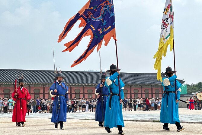 Seoul City Half Day Tour-Gyeongbok Palace Guard Changing Ceremony - Tuesday Notes: When Gyeongbokgung and the Museum Are Closed