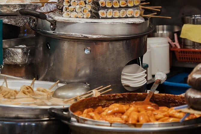 Seoul City Night View and Foodie Walking Tour - Cheonggyecheon Stream: the night stroll reset