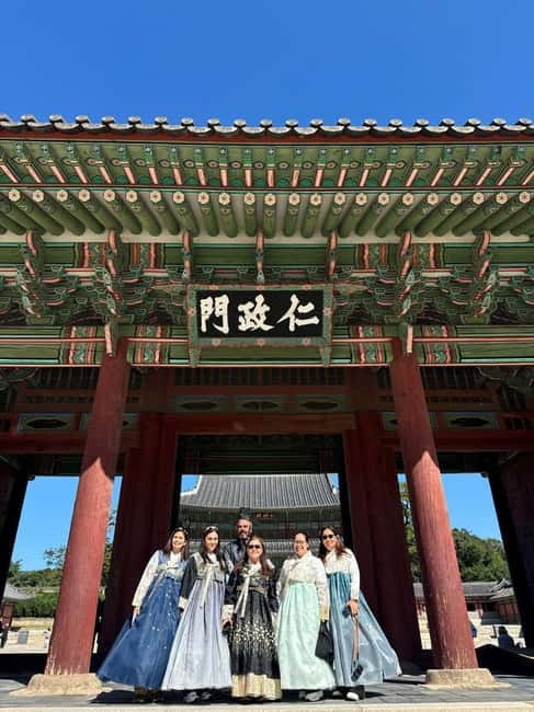 Seoul City Tour: Gyeongbok Palace, N Tower & Local Market - Insadong Street Free Time: Lunch on Your Terms and the Best Shopping Pace
