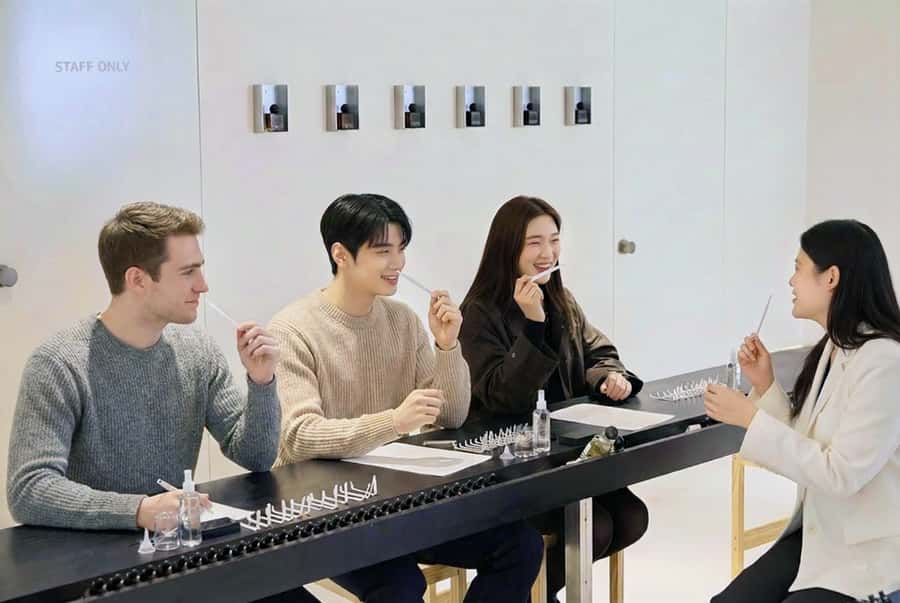Seoul: Create Your Own Natural Perfume with a Perfumer - Why Make Natural Perfume in a Seoul Hanok Near Anguk?