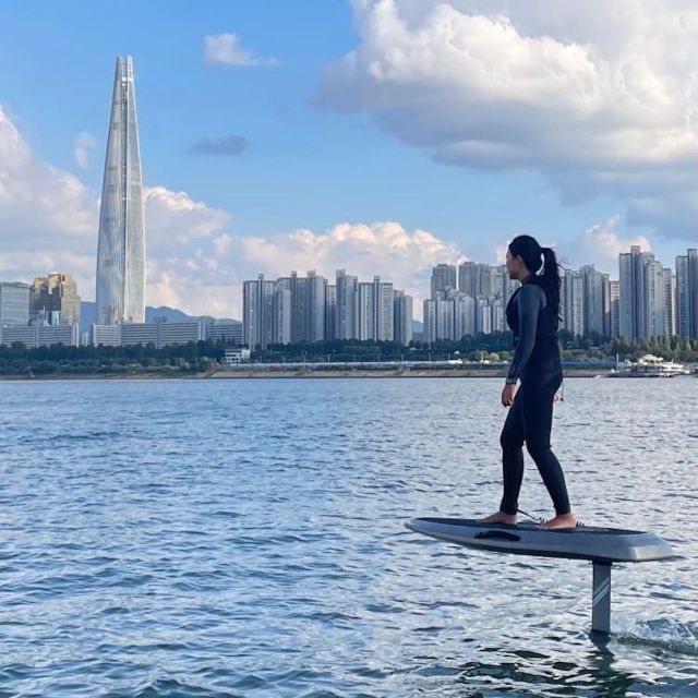 Seoul : Efoil Experience in Han River - Rest Area Comfort: The Clubhouse Setup You’ll Appreciate