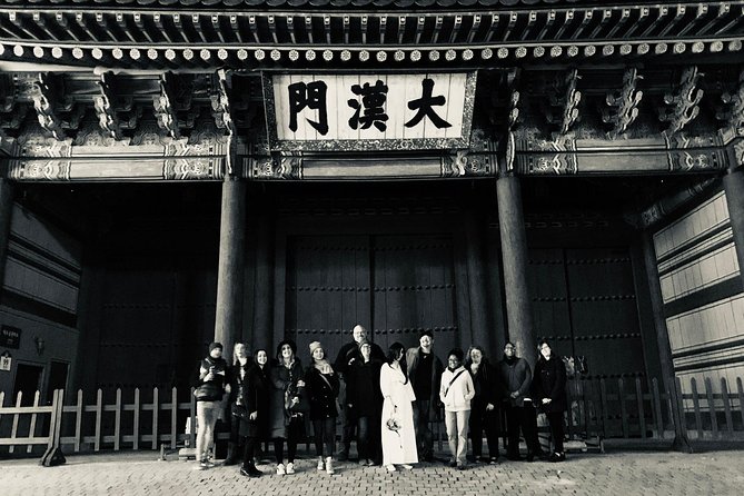 Seoul: Evening Dark History, Folklore & Ghost Story Walking Tour - Why an 8:00 pm ghost walk fits Seoul at night